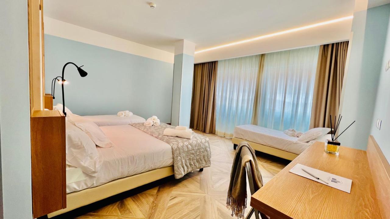 Catania Sea Palace Hotel Bagian luar foto