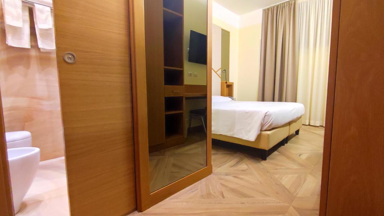 Catania Sea Palace Hotel Bagian luar foto