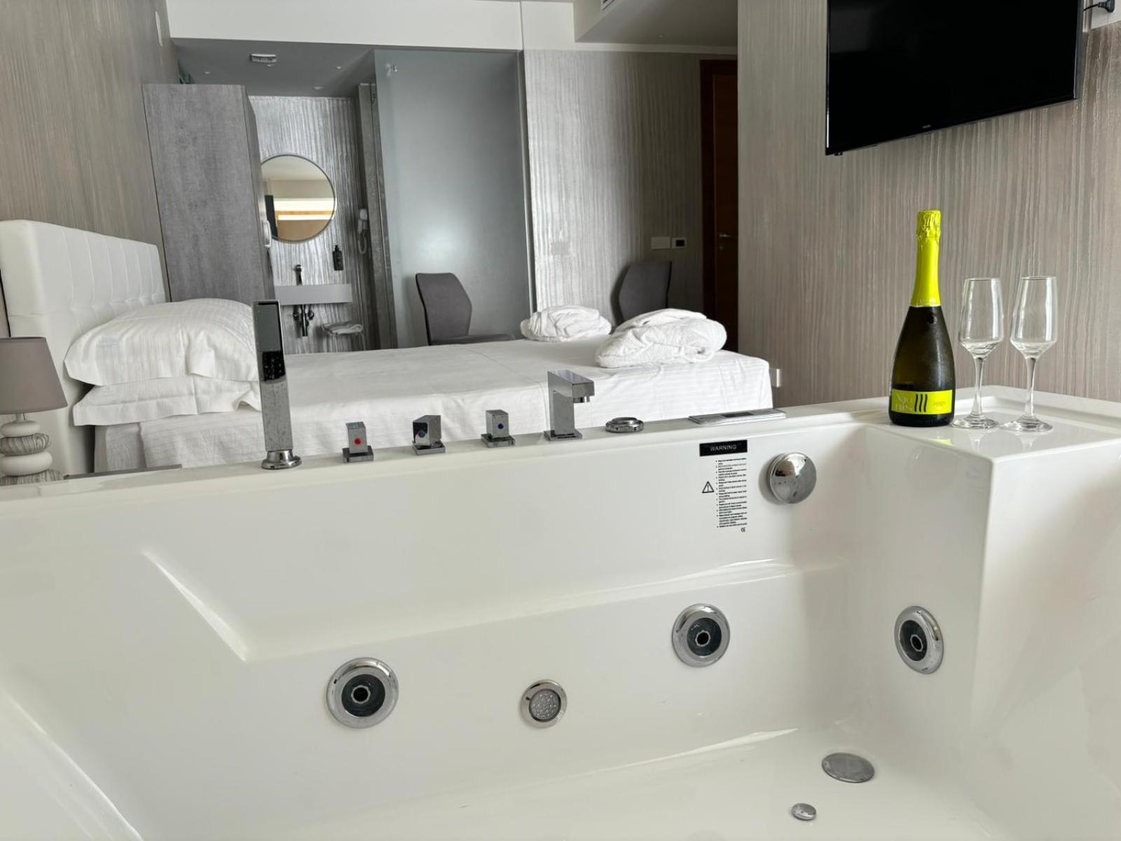 Catania Sea Palace Hotel Bagian luar foto
